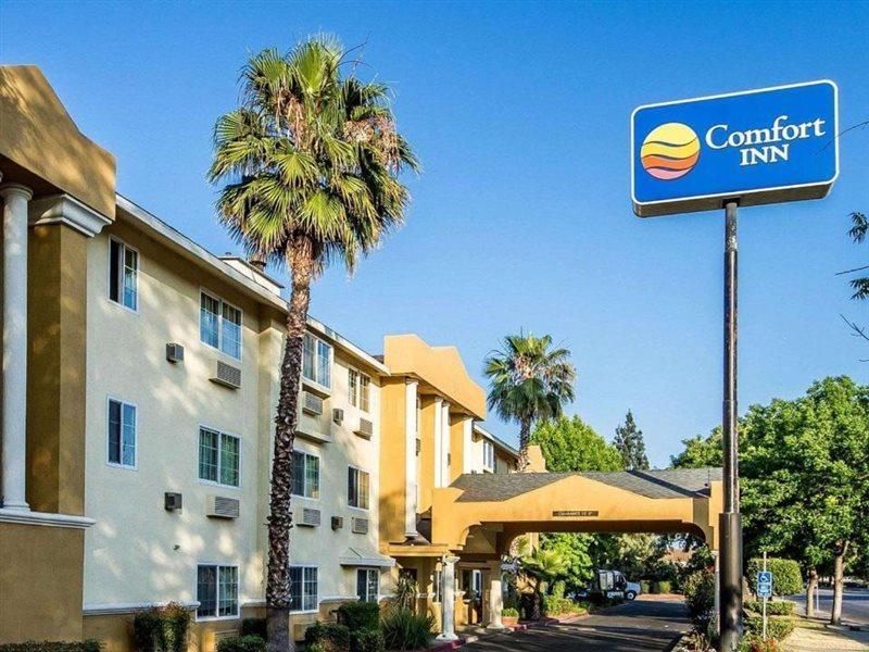Comfort Inn Modesto Exterior photo
