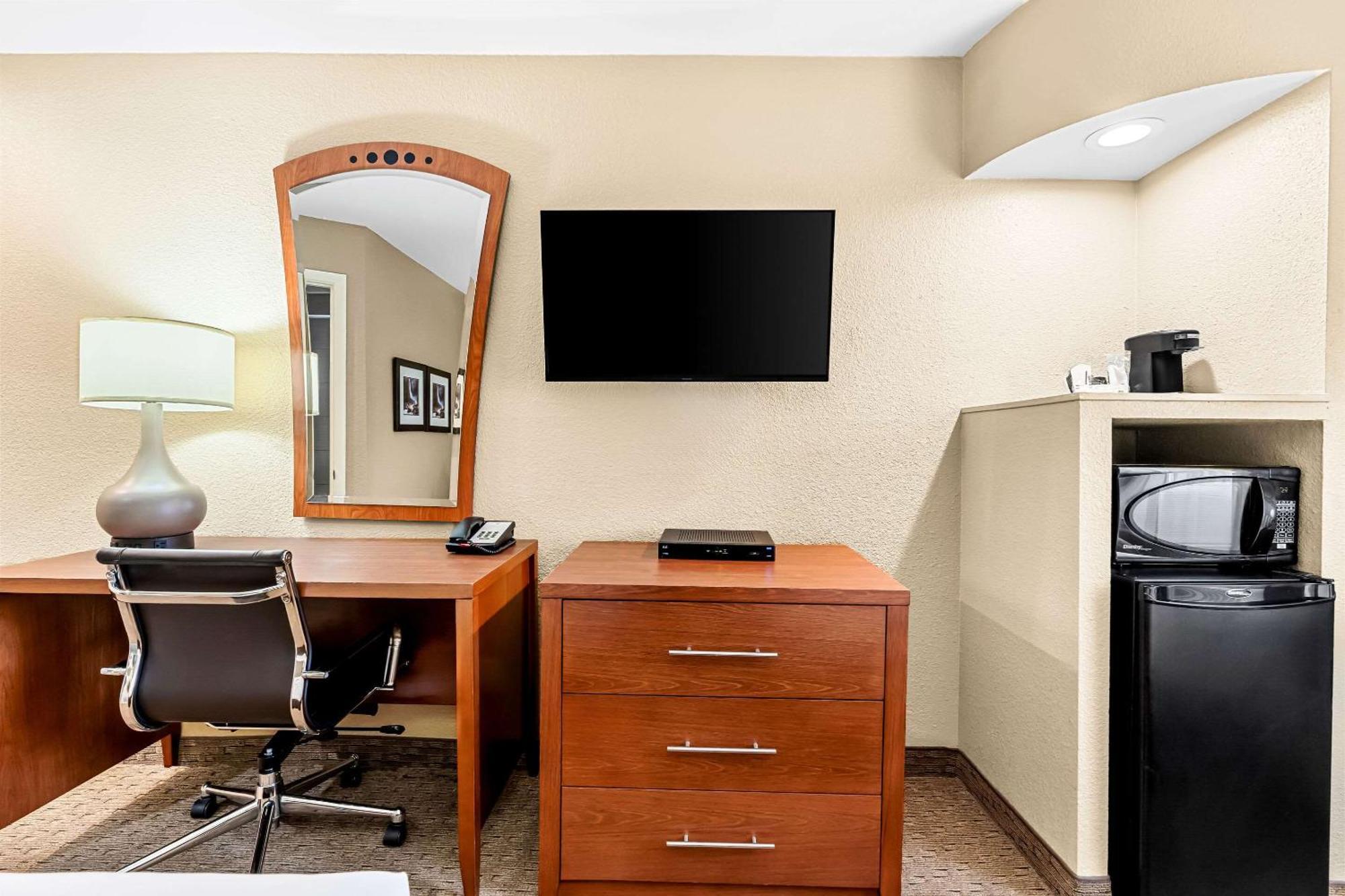 Comfort Inn Modesto Exterior photo