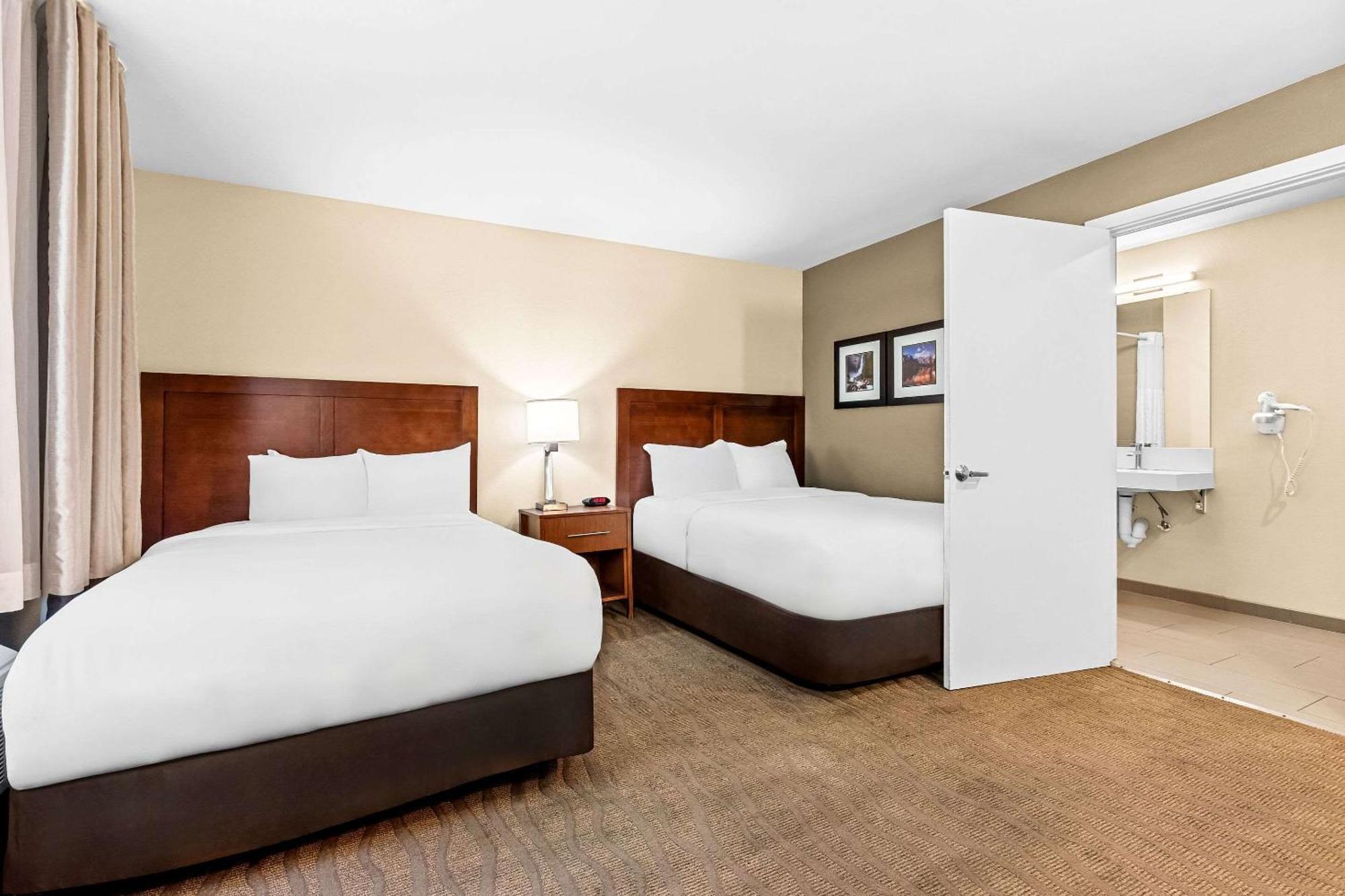 Comfort Inn Modesto Exterior photo
