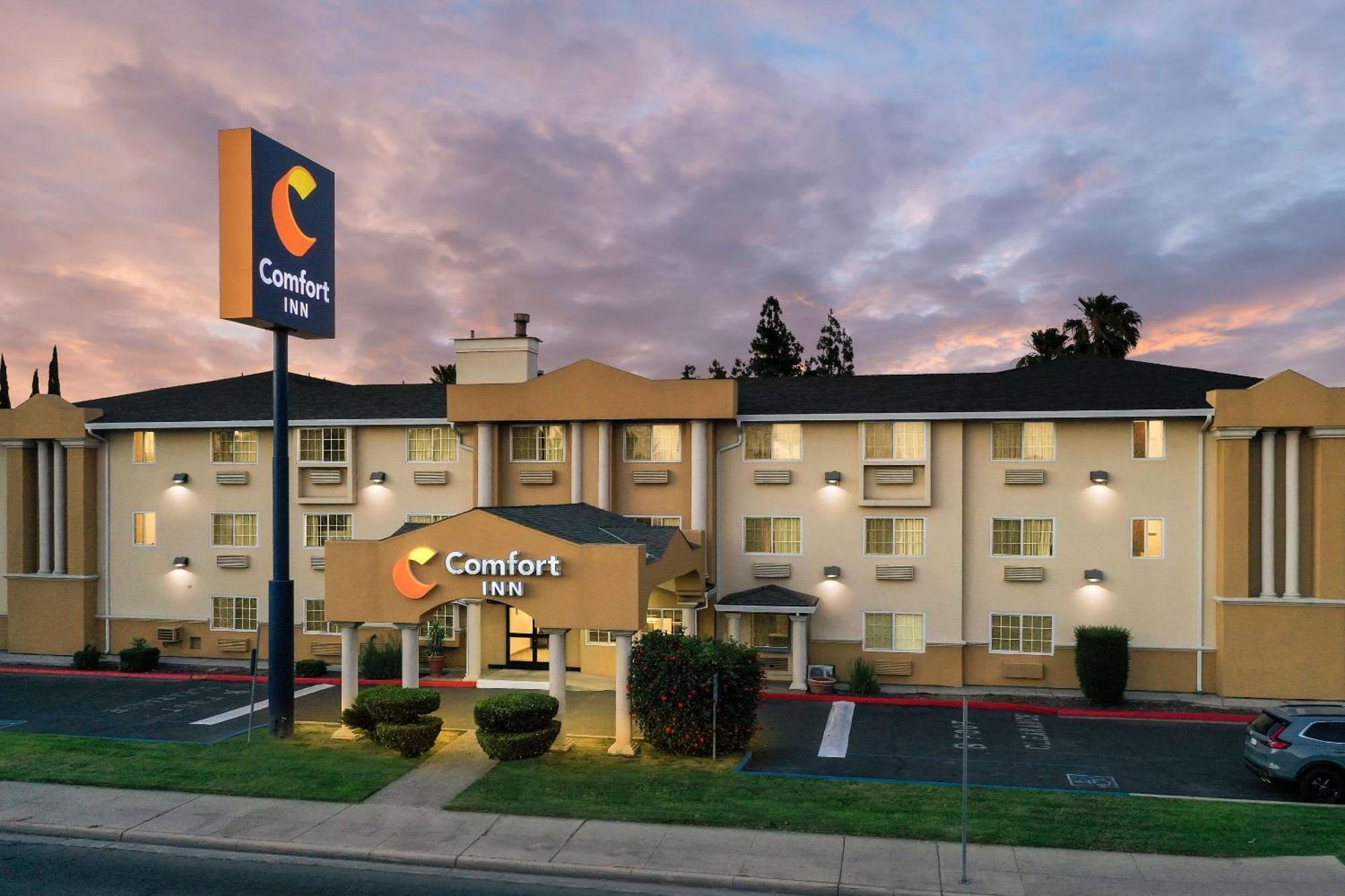 Comfort Inn Modesto Exterior photo