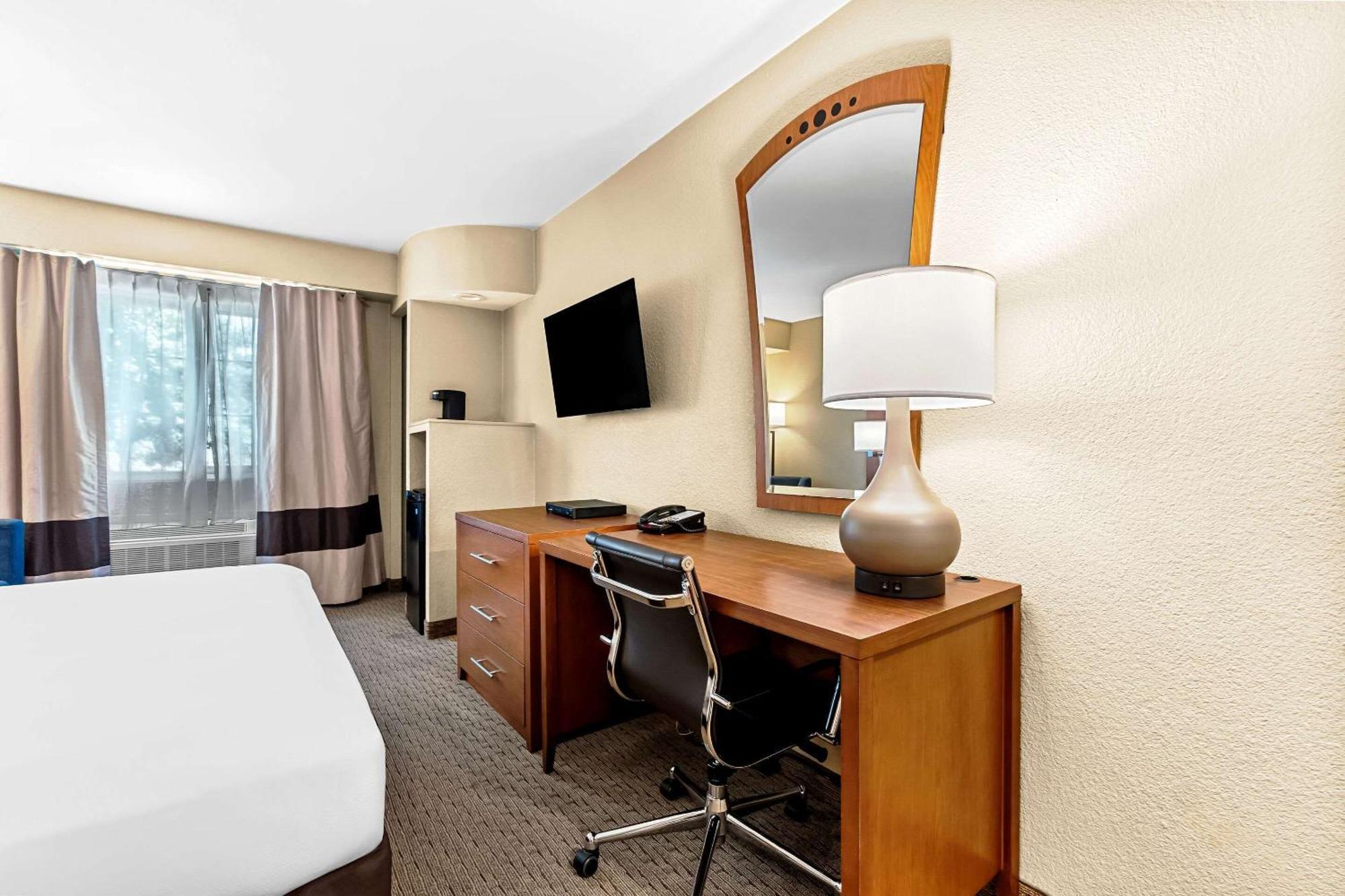 Comfort Inn Modesto Exterior photo
